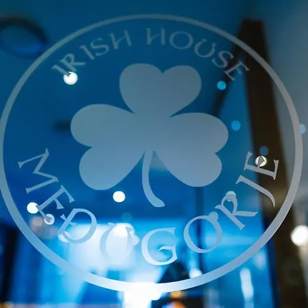Irish House