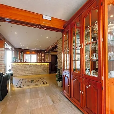 公寓式酒店 爱尔兰默主歌耶公寓式酒店 4*